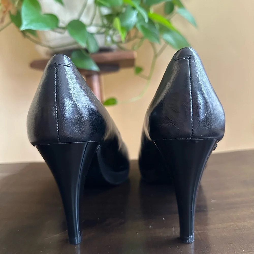 Nine West Classic Black Leather Pumps Women’s Size 8M - Picture 4 of 11